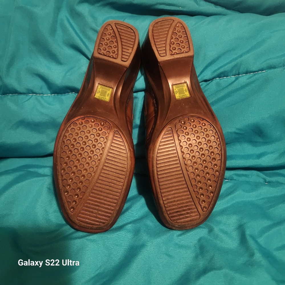 Earth Origins Mules View 5